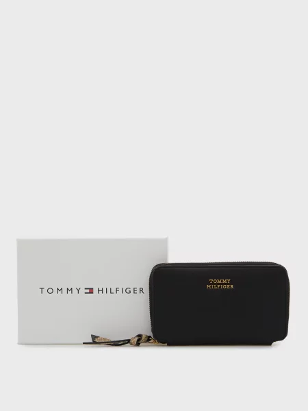 Шкіряний гаманець Tommy Hilfiger чорний