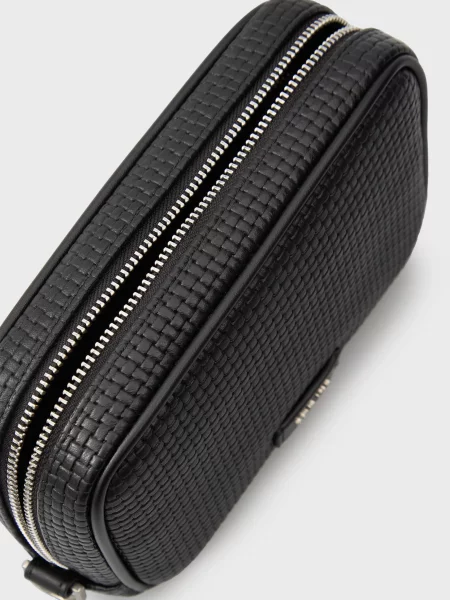 Кожаная косметичка Calvin Klein черная