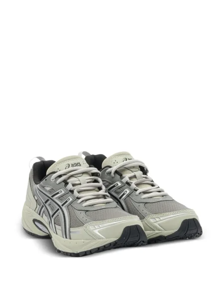 Sneakerși Asics gri