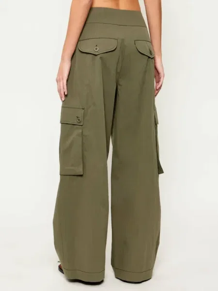 Weekend MaxMara Pantaloni cargo WKDAQUILA verde