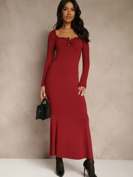 Sukienka Koktajlowa z Wiskozą Ozdobiona Metaliczną Aplikacją Refane bordowa