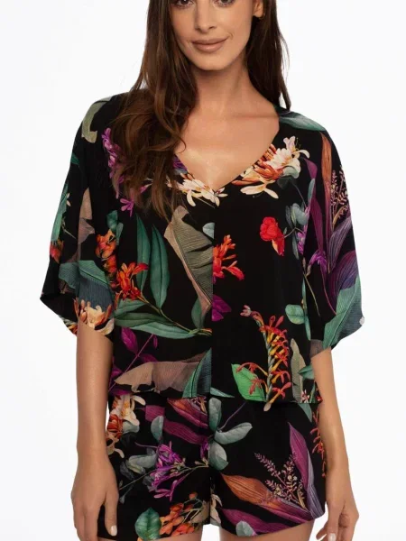 Легкая женская пижама с шортами