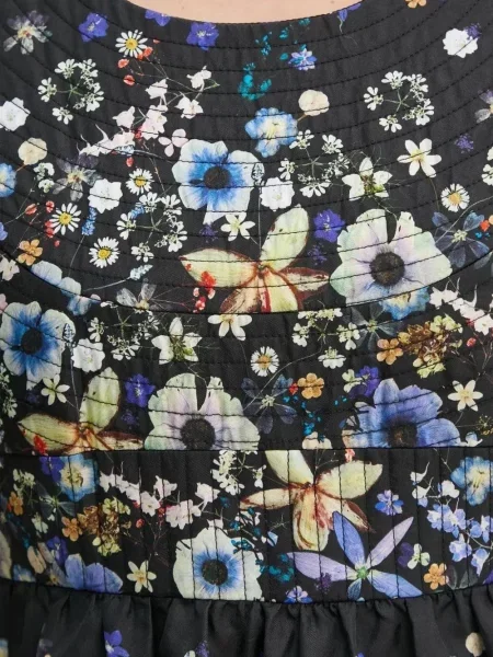 Rochie maxi Munthe cu model floral de costum negru