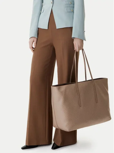 Calvin Klein Дамска чанта Emblem Aop Large Tote W/ Pouch бежов