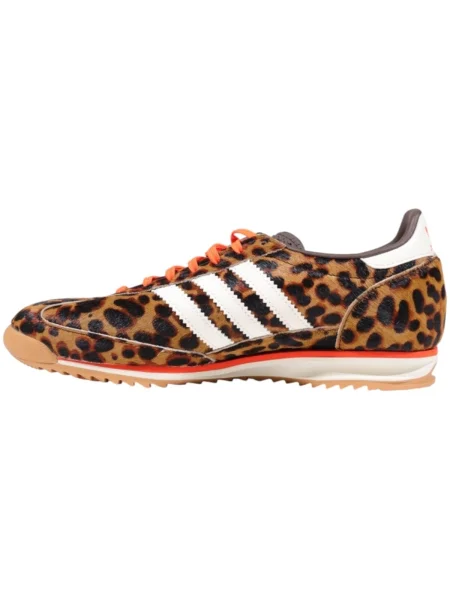 Pantofi Adidas cu model leopard negru