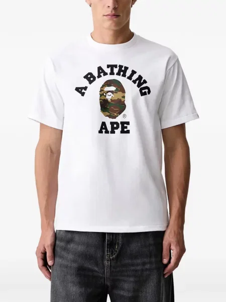 Tricou A Bathing Ape® cu imagine cu model camuflaj alb