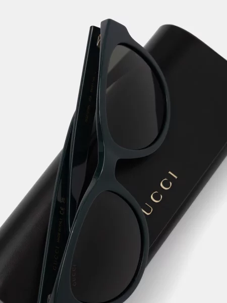 Солнцезащитные очки Gucci