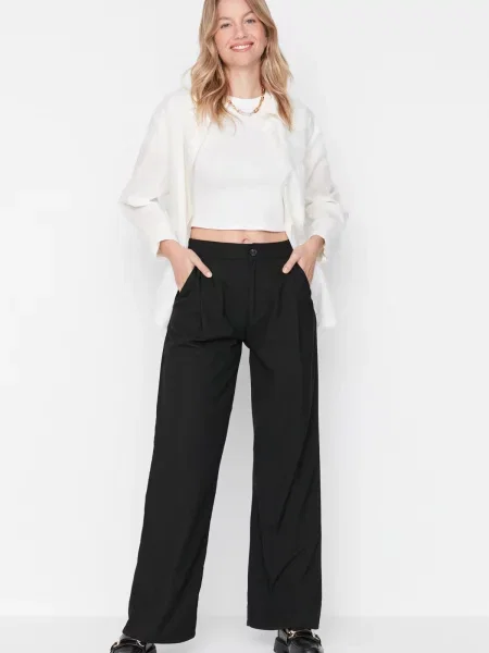 Pantaloni Trendyol negru