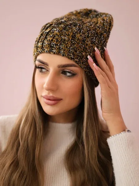 Șapcă Marka Niezdefiniowana din fleece negru