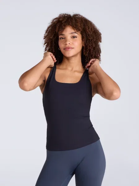 Dzianinowy top Animal na ramiączkach czarny