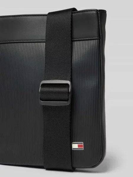 Saszetka Tommy Hilfiger czarna