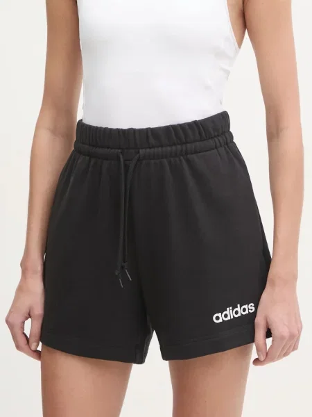 Къс панталон adidas Essentials Linear с изчистен дизайн със стандартна талия черно