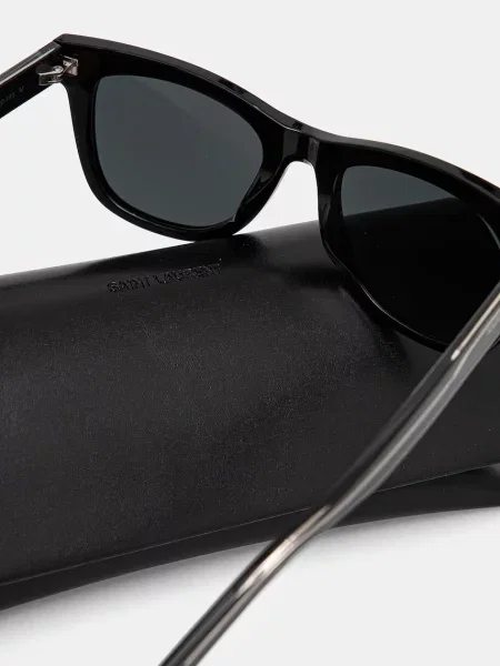 Óra Yves Saint Laurent fekete
