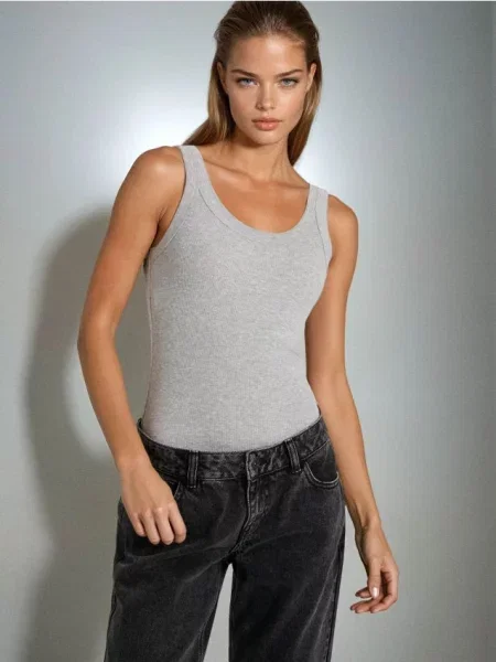 Боді на бретелях сірий