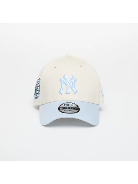 Шапка с козирка New Era с апликация бежово