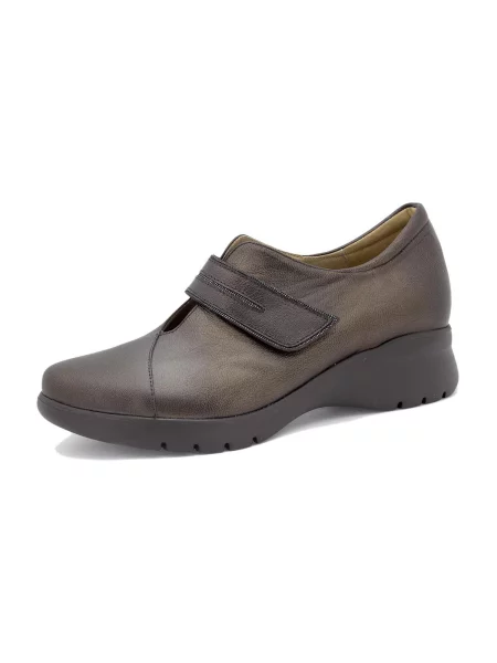 Pantofi Piesanto maro