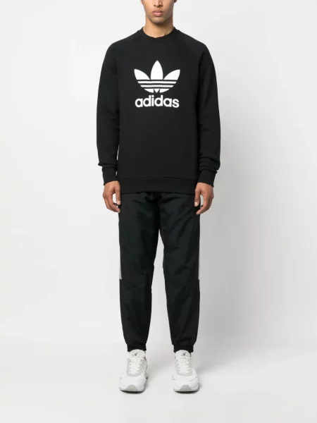 Koszulka Adidas zamszowa z niską talią z nadrukiem biała