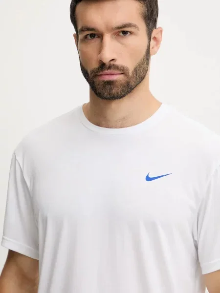 Футболка Nike белая