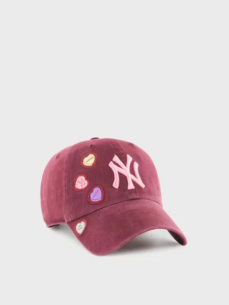 Кепка 47 Brand з сердечками бордова