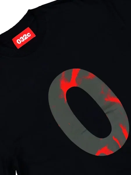 Tricou 032c scurt negru