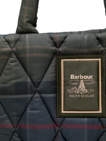 Карирана ватиран шопинг чанта Barbour зелено