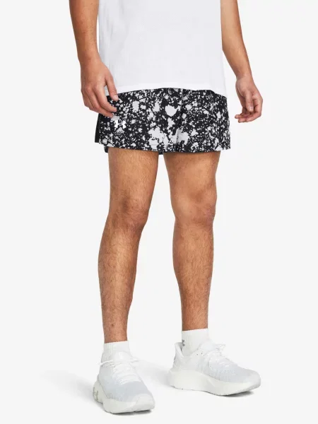 Šortky Under Armour s potlačou čierna