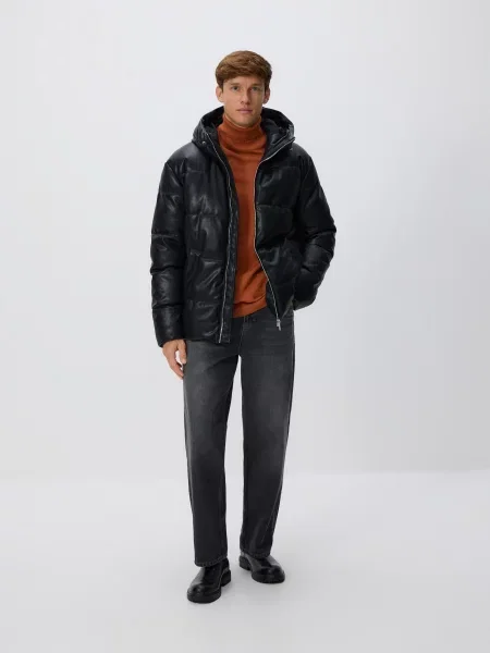 Стеганая кожаная куртка Reserved черная