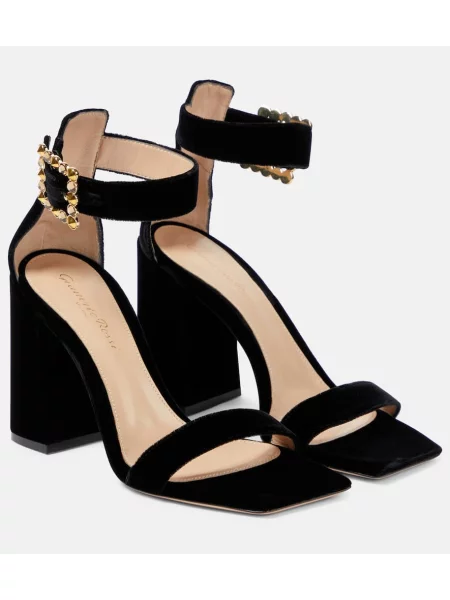 Sandale Gianvito Rossi de catifea negru