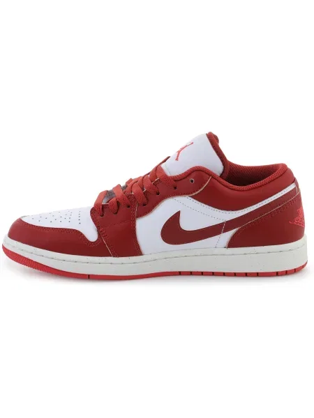 Pantofi Nike roșu