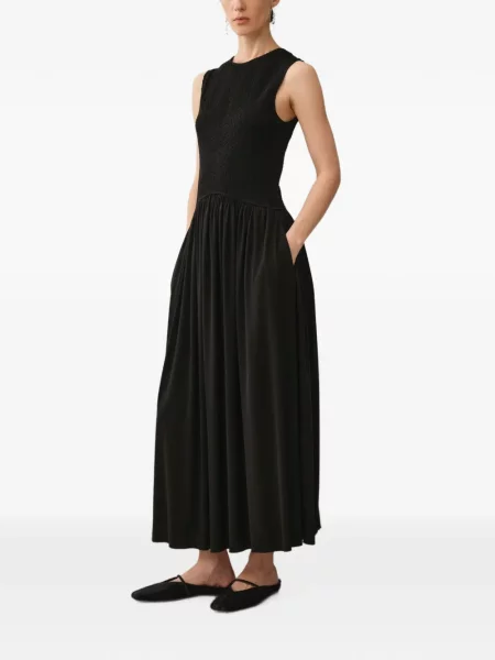 Rochie maxi Less fără mâneci negru