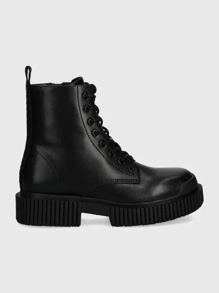 Členkové topánky Armani Exchange čierna