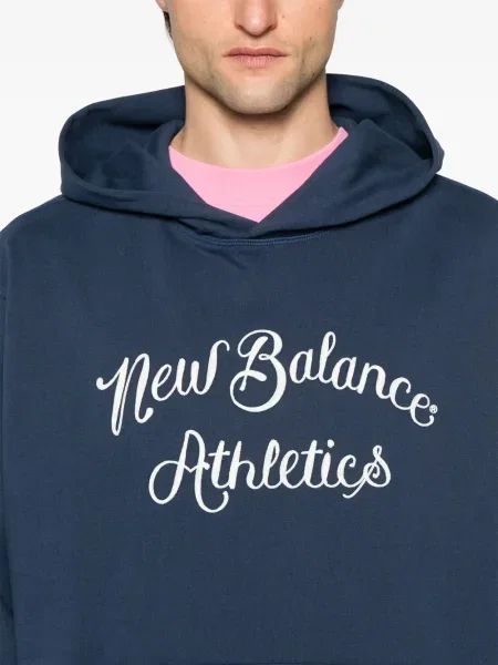 Tricou New Balance cu broderie din material terry albastru