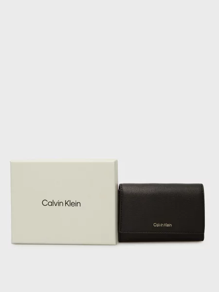 Гаманець Calvin Klein чорний