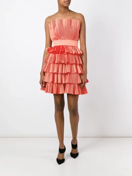 Rochie Capucci plisată de costum roz