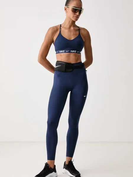 Nike legíny One