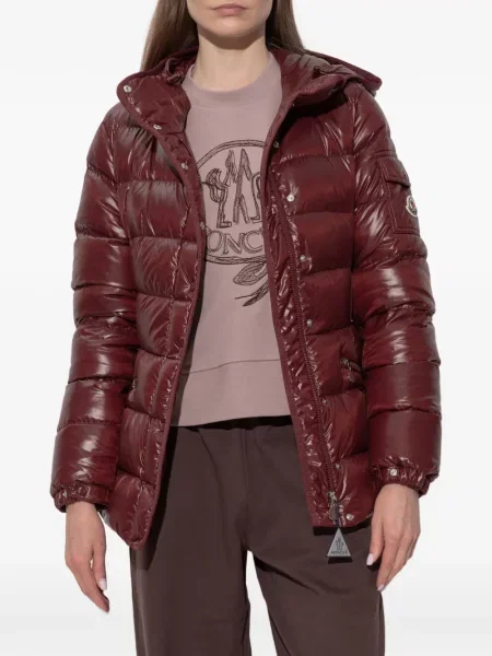 Geacă Moncler cu glugă roșu