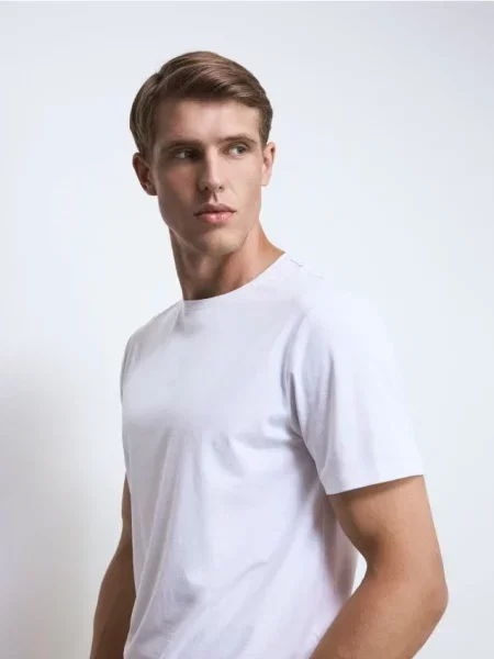 Reserved Tricou regular cu adaos de modal alb