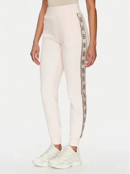 Анцуг Guess с апликация розово