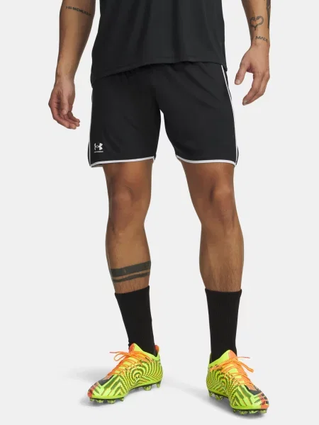Pantaloni scurți Under Armour negru