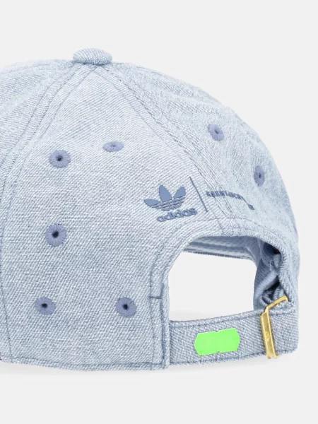 Кепка Adidas Originals с аппликацией