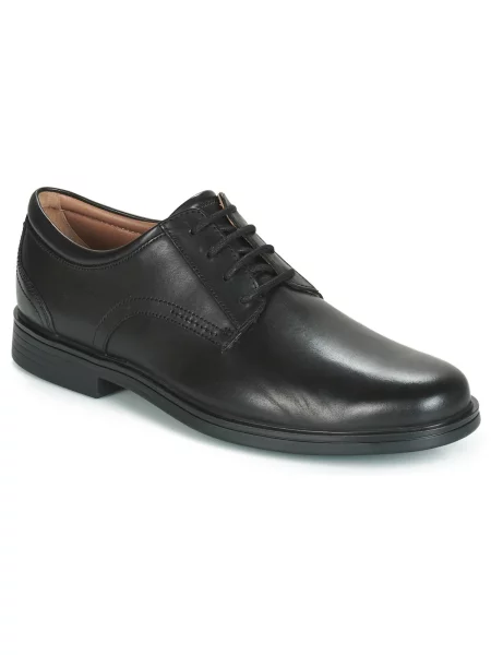 Pantofi Clarks din dantelă negru