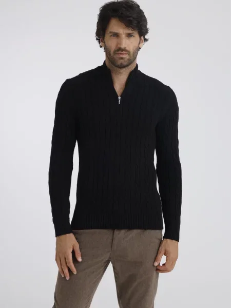 Felix Hardy Pulover negru