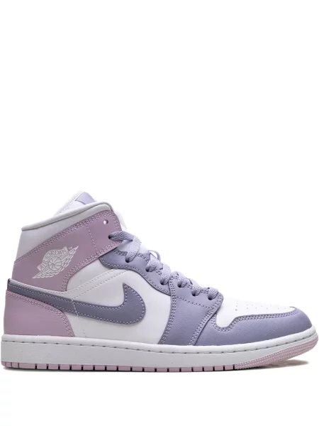 Sneakerși Jordan alb
