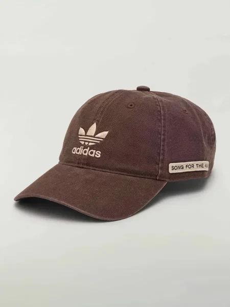 Κασκέτο Adidas Originals καφέ