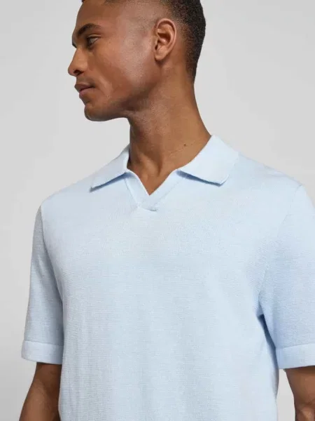 Koszulka dzianinowa z dekoltem w serek Model MILANO' Jack & Jones Premium
