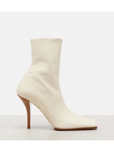 Cizme scurte Alaïa din piele alb