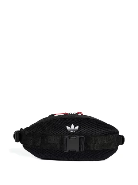 Pruhované kraťasy Adidas s výšivkou černé