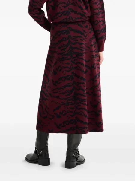 Spódnica midi Essentiel Antwerp z nadrukiem w tygrysie prążki do kolan czerwona