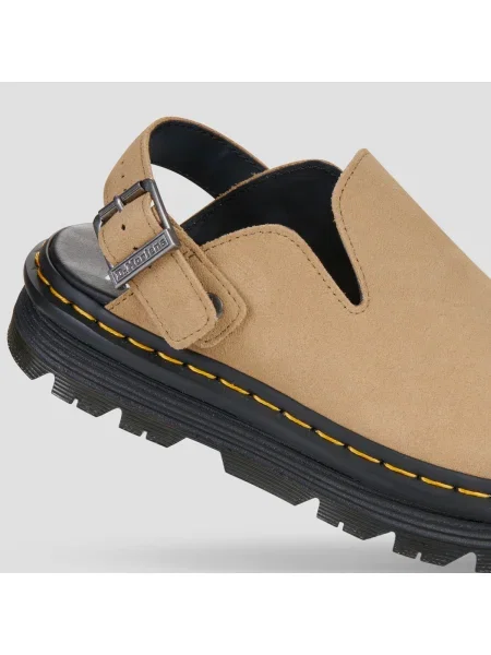 Pantofi Dr. Martens bej