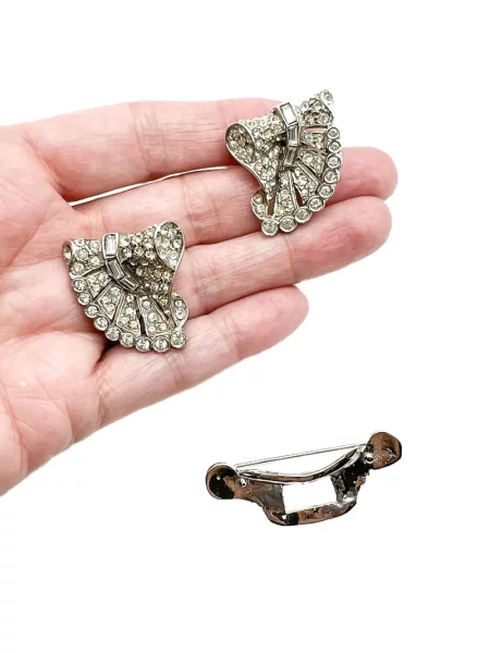 Костюм рокля Jennifer Gibson Jewellery сребристо